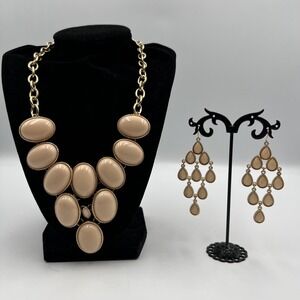 Vtg Women's Peach Bubble Bead Gold Chain Fashion Necklace With Matching Earrings